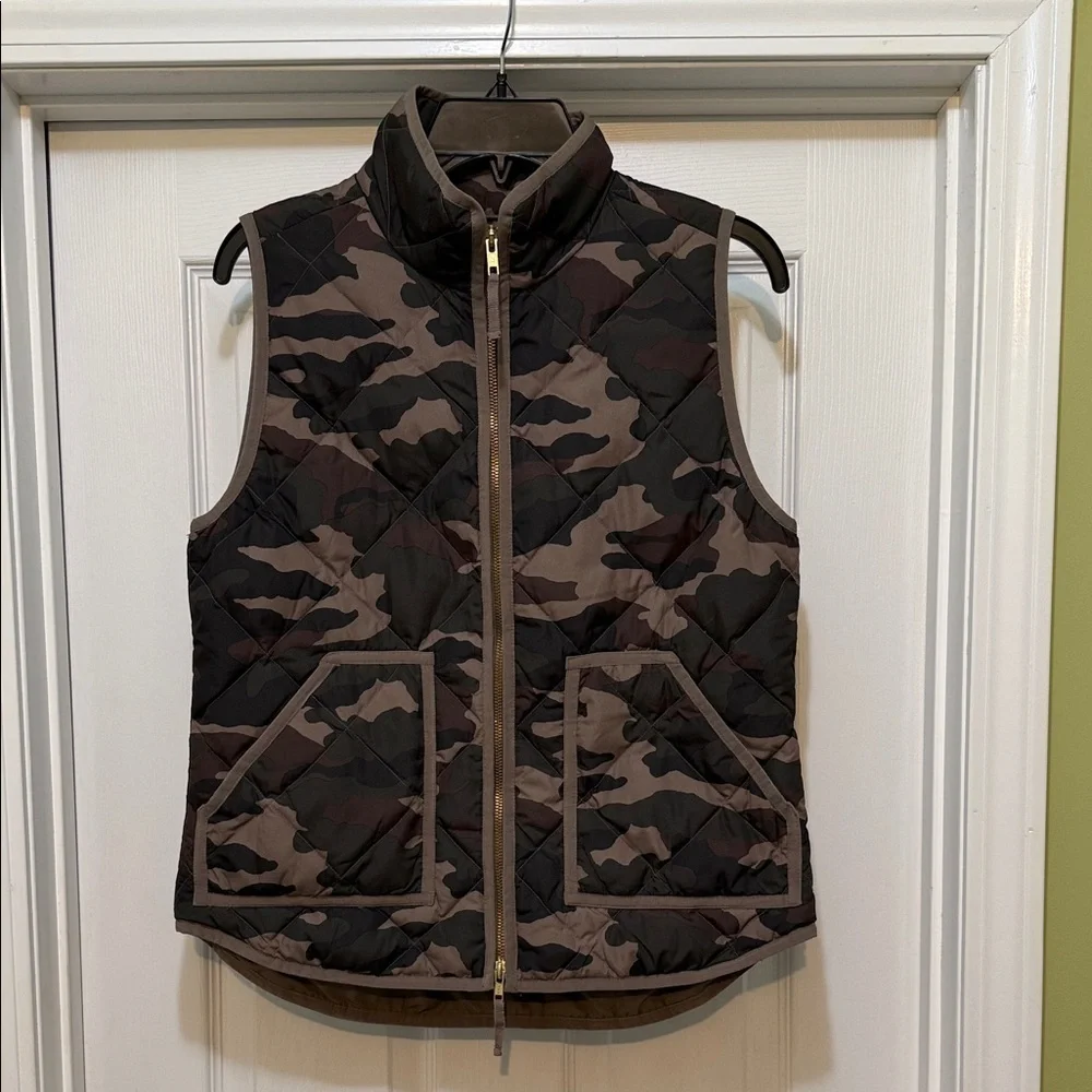 J. Crew - Camouflage Down Quilted Vest - size S